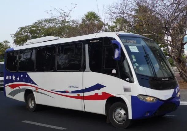 Vendo Micro ônibus Rodoviários  - Foto 6