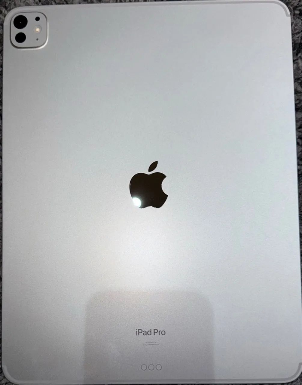 iPad 13 Pro - Apple