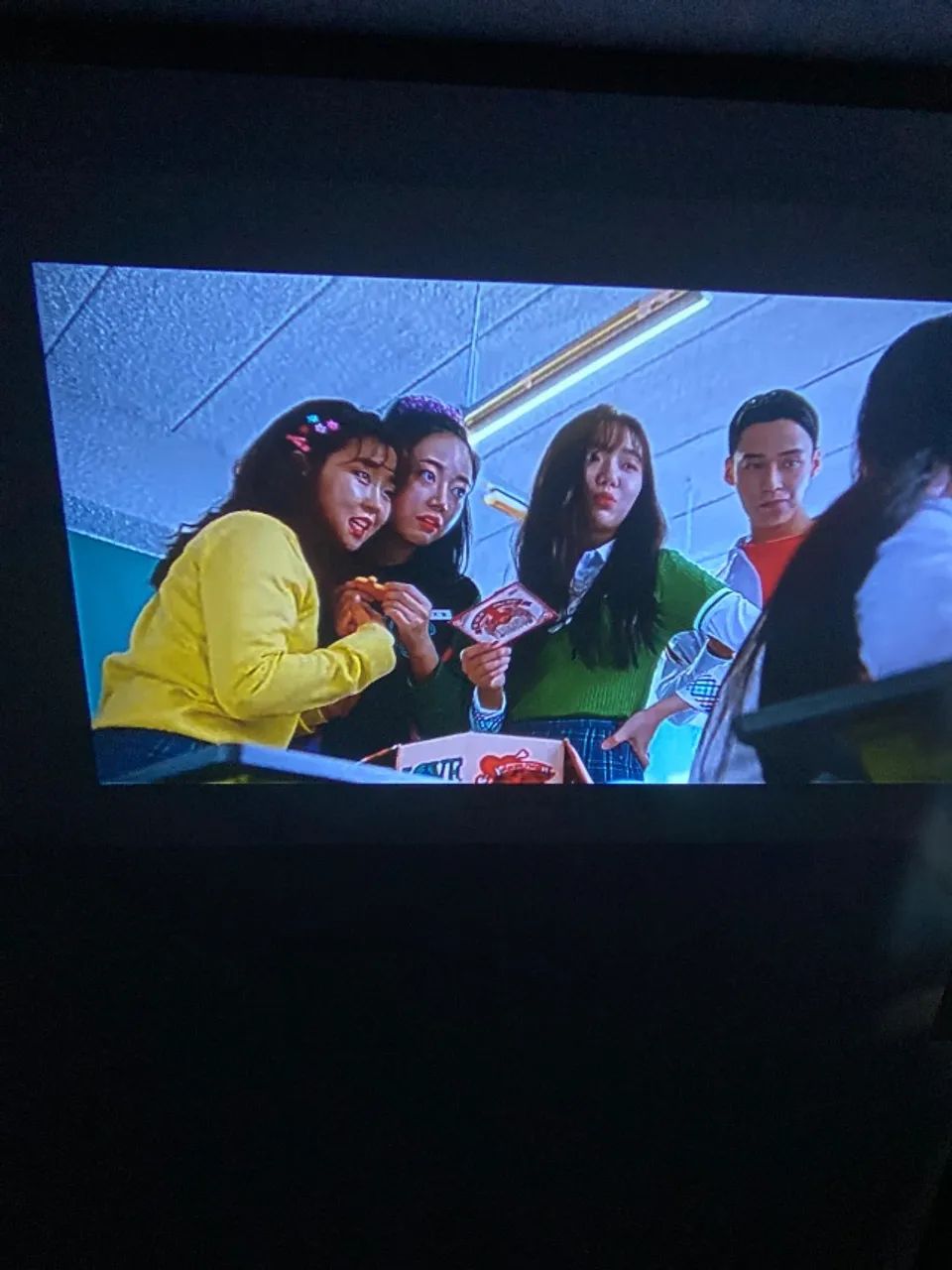 Projetor de filmes jogos YouTube slides etc - Foto 3