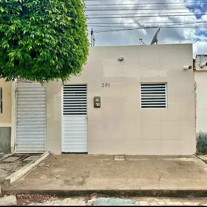 MO - CASA A VENDA NO EUSTÁQUIO GOMES