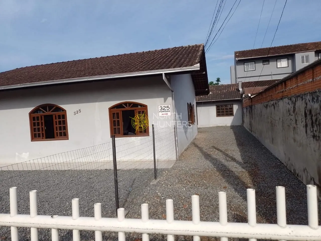 Casa Alvenaria no Boa Vista, distante da área central de Joinville 2.5km