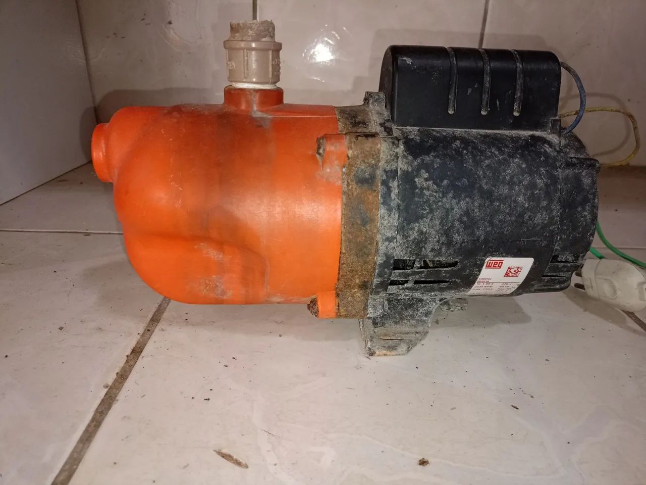 Water pump 64307021567235124