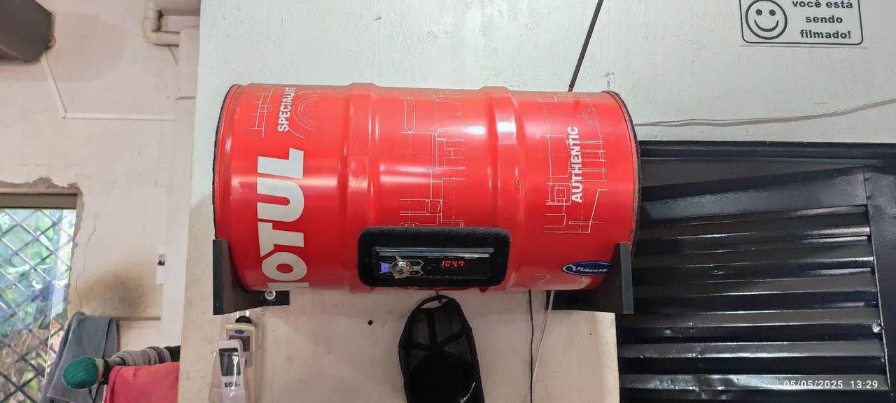 Kit galão motul.par de 69 pioneer.e rádio entrada USB 300reais 