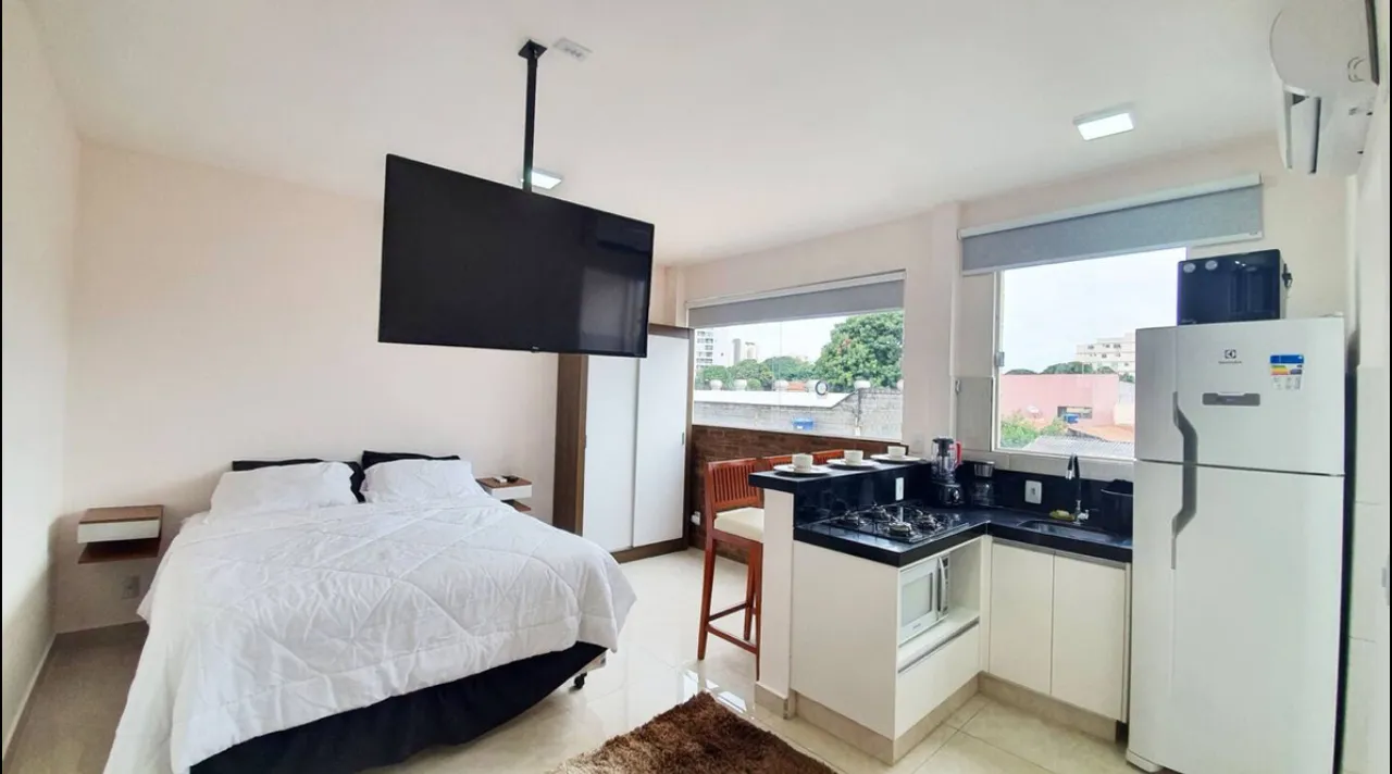Studio mobiliado e com vaga de garagem. Apartamento, flat, loft, Kitnet
