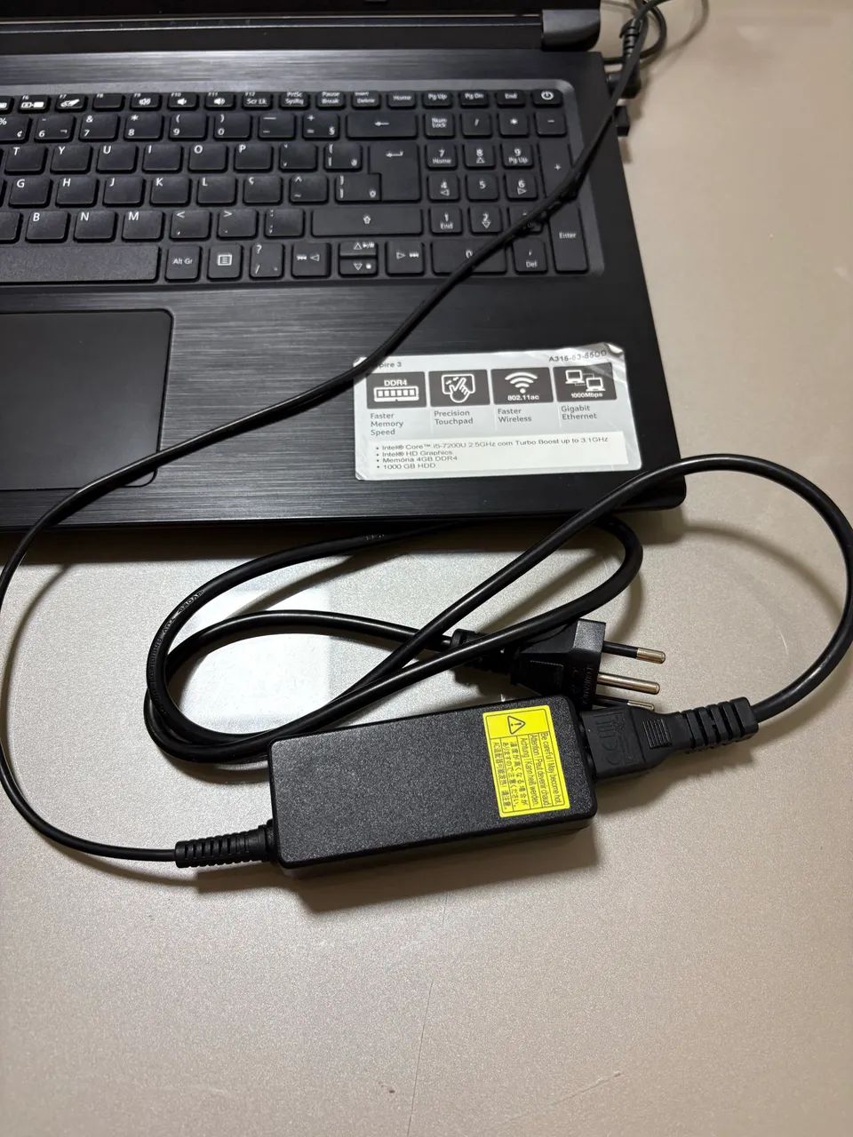 Notebook Acer 3 ( 4GB 128 SSD )  - Foto 5