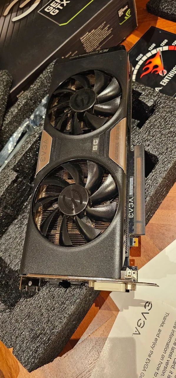 Placa de Vídeo EVGA GeForce GTX 780 3GB GDDR5 - Foto 3