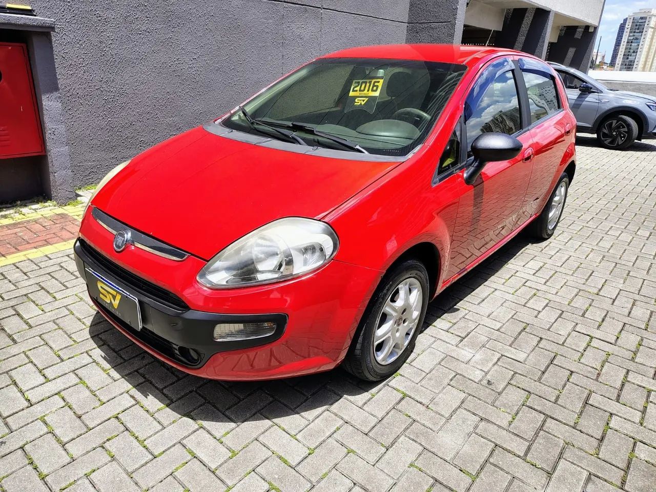 FIAT/PUNTO 1.4 ATTRACTIVE 8V KM139.000 2016 MUITO NOVO <br><br>2015/2016 - Foto 2