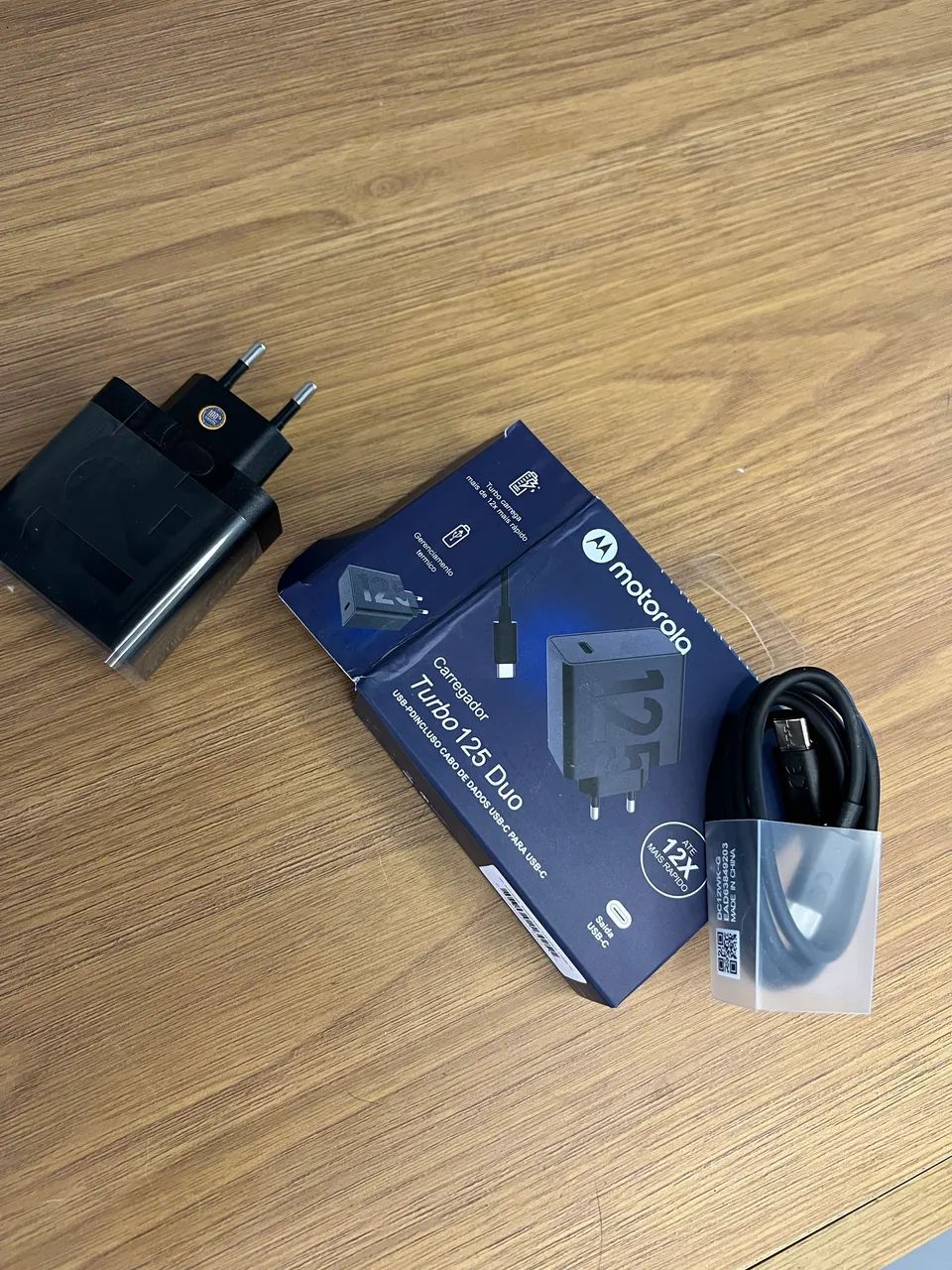 Motorola, Carregador Turbo Power 125W, Cabo 1 Metro, Cabo USB-C Carga rápida - Foto 4