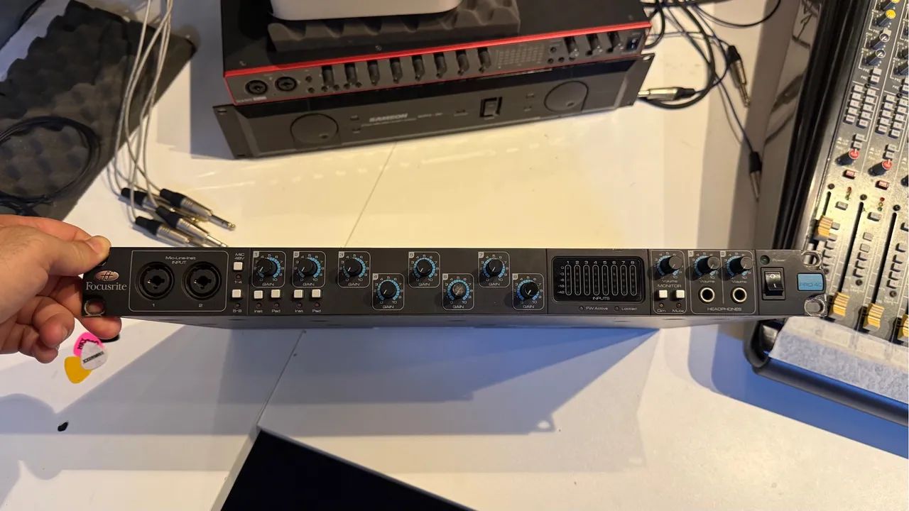 Placa de áudio Focusrite safire pro 40  - Foto 3