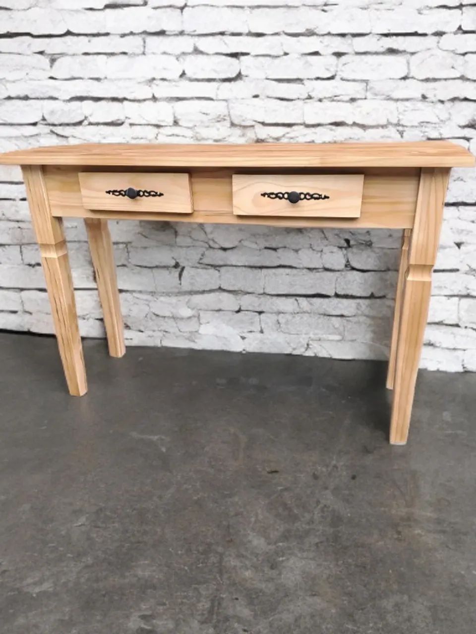 Aparador Rustico madeira de Pinus com 2 gavetas
