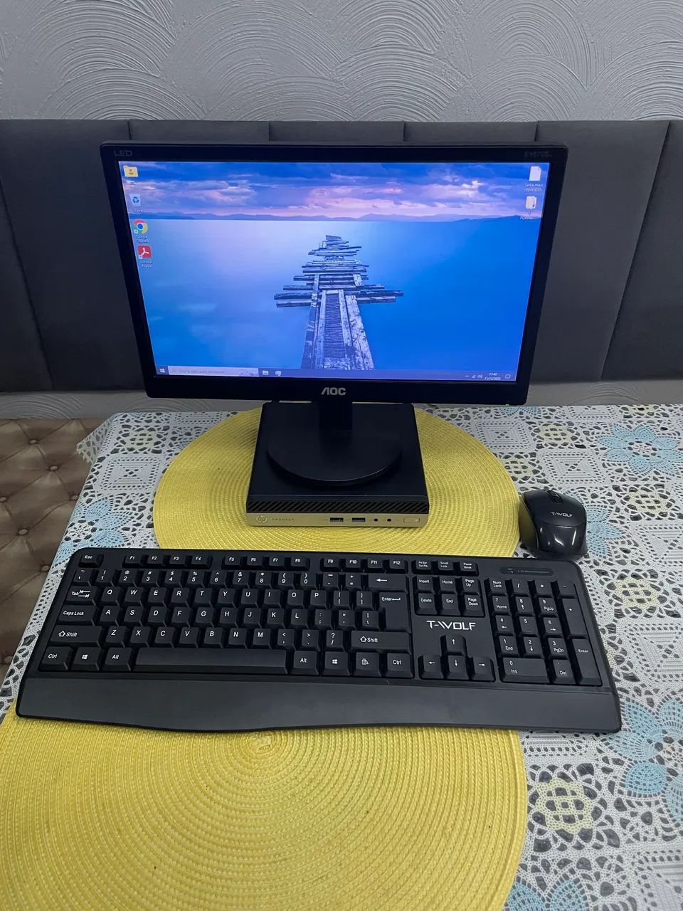 Mini pc hp prodesk i3 de 7 geração.64842073863810124