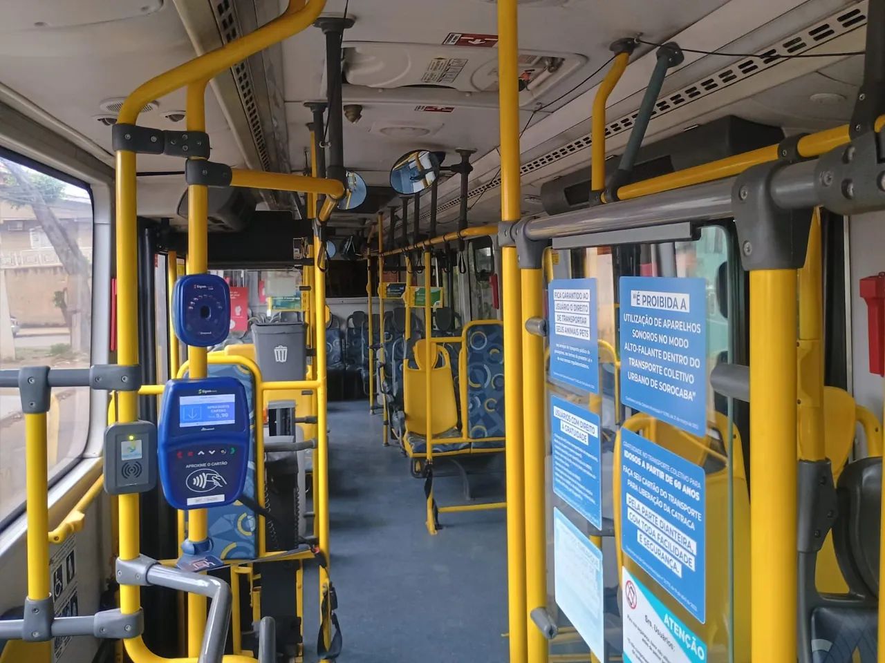 Ônibus a venda com boa procedência  - Foto 4