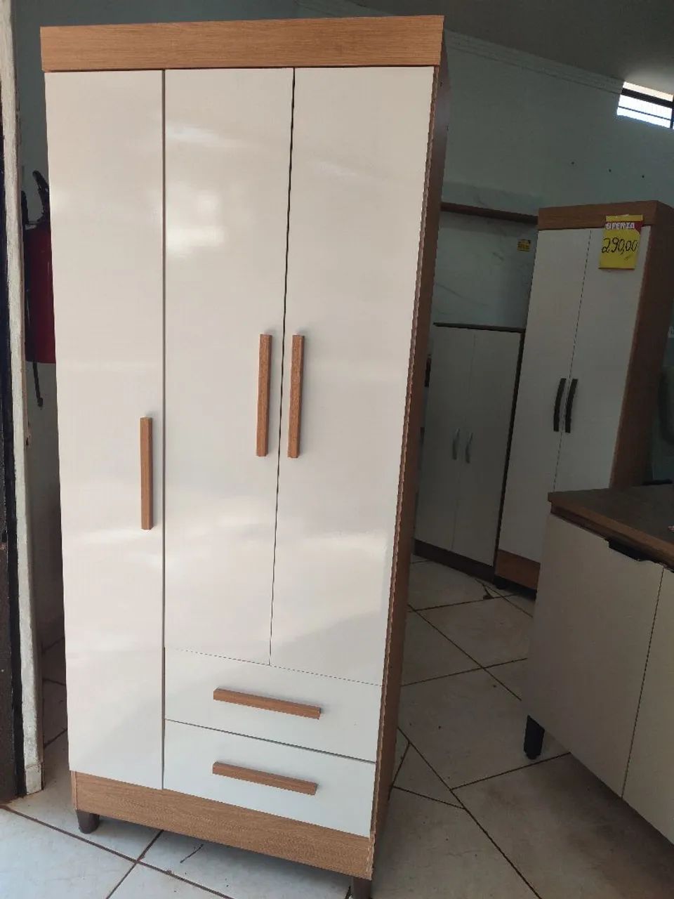 Guarda-Roupa 3 Portas com 2 Gavetas - Foto 4