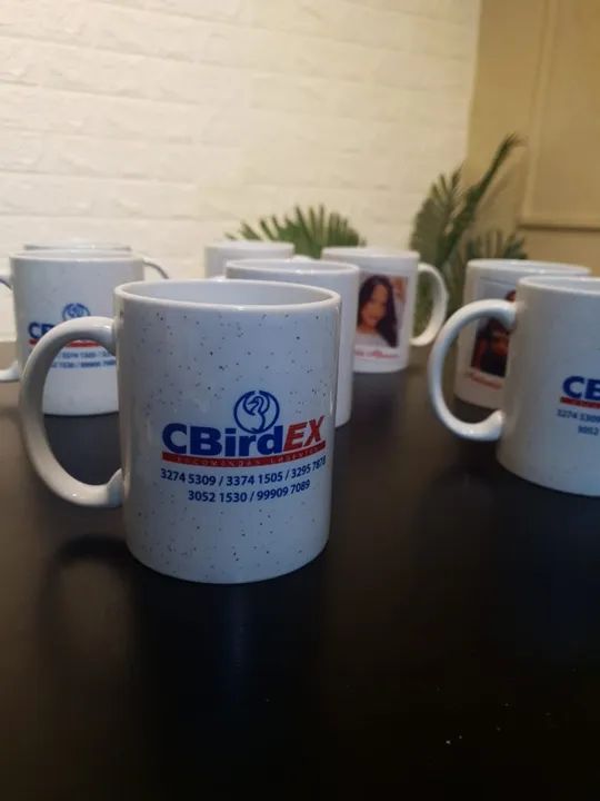 Caneca com logomarca da empresa personalizada  - Foto 3