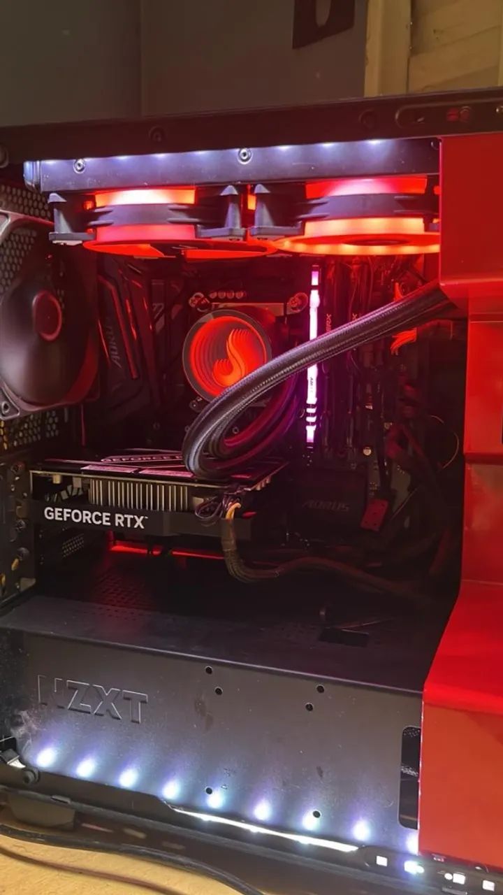 Kit Processador I7-8700k + Placa-Mãe Gigabyte Z370M Aorus Gaming + 16Gb Ram + WaterCooler