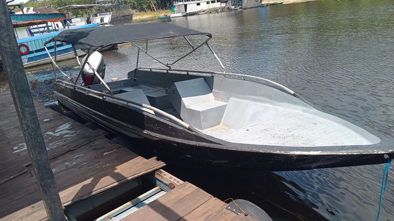 Lancha com motor Evinrude - Ótima para passeios - Foto 3