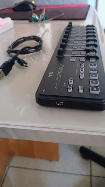 Korg nanokontrol 2 - Foto 4