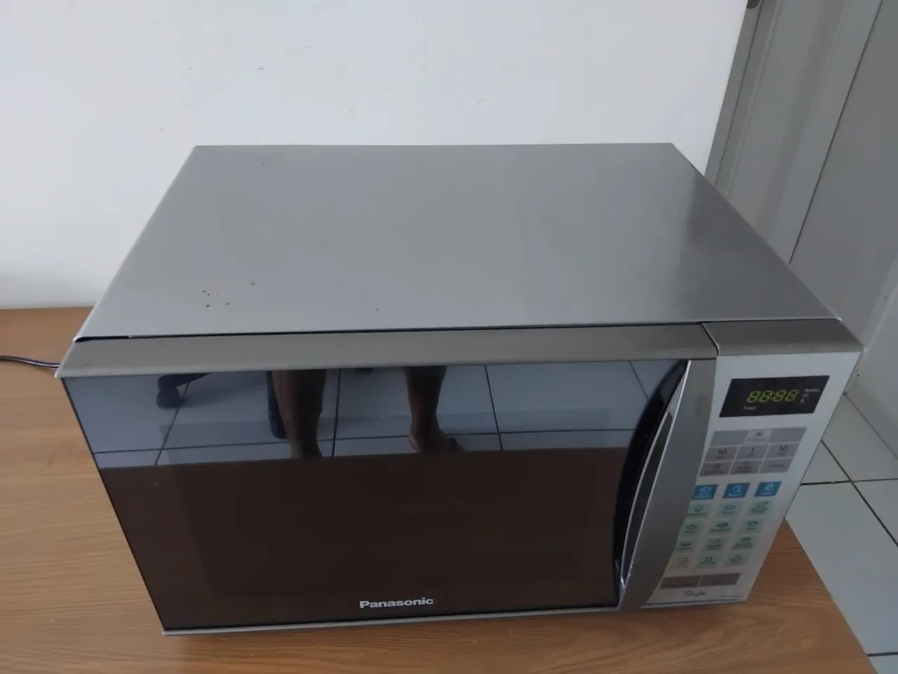 Micro-ondas Panasonic Style 30 litros