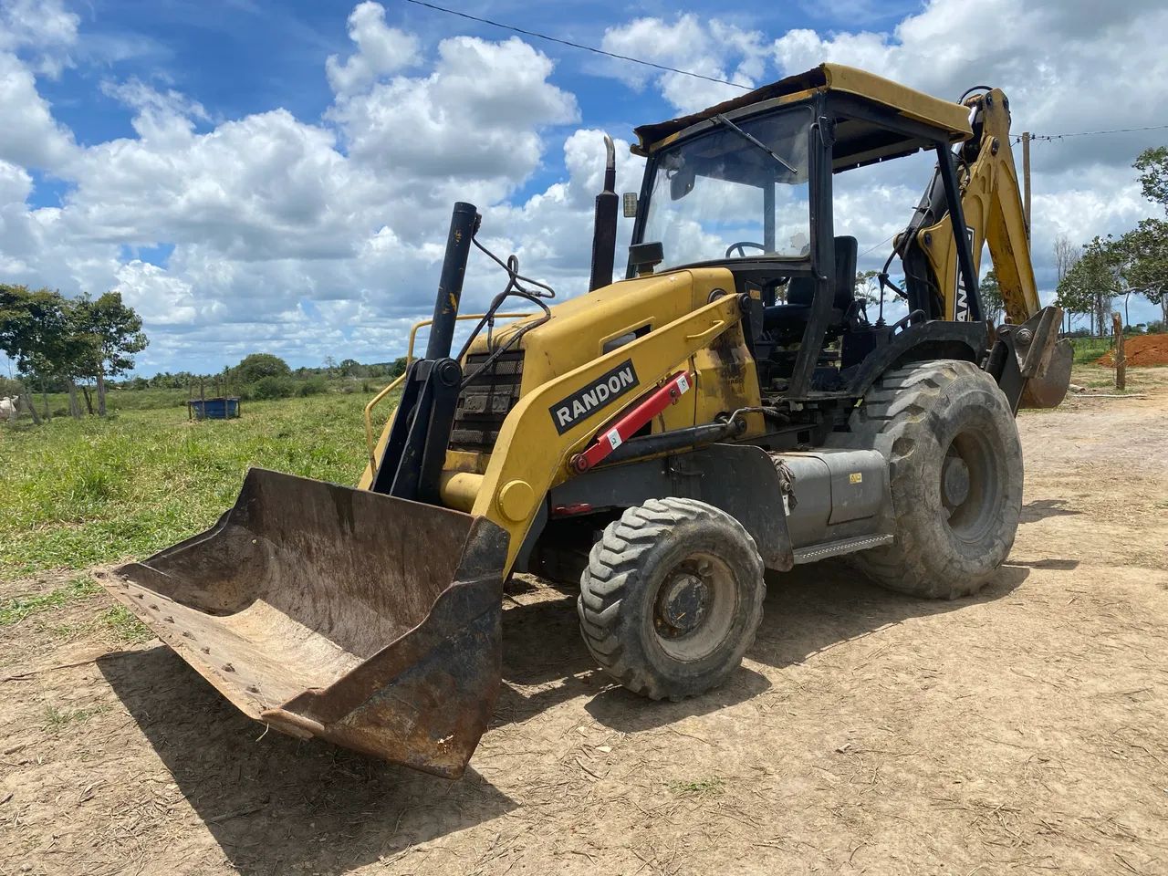 Retro escavadeira mwm motor novo 