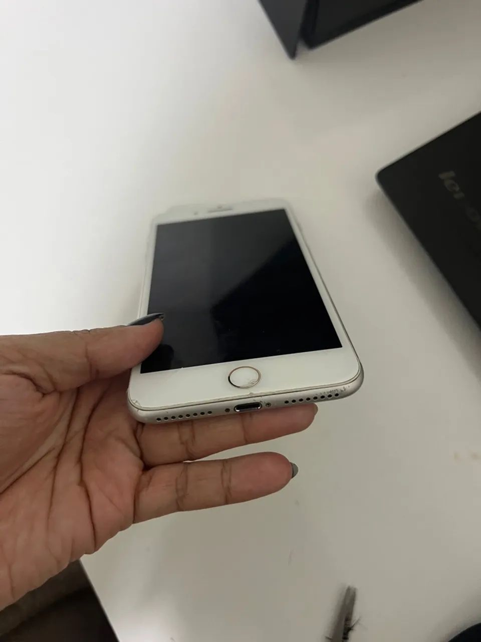 iPhone 8 Plus - para retirada de peças  - Foto 2