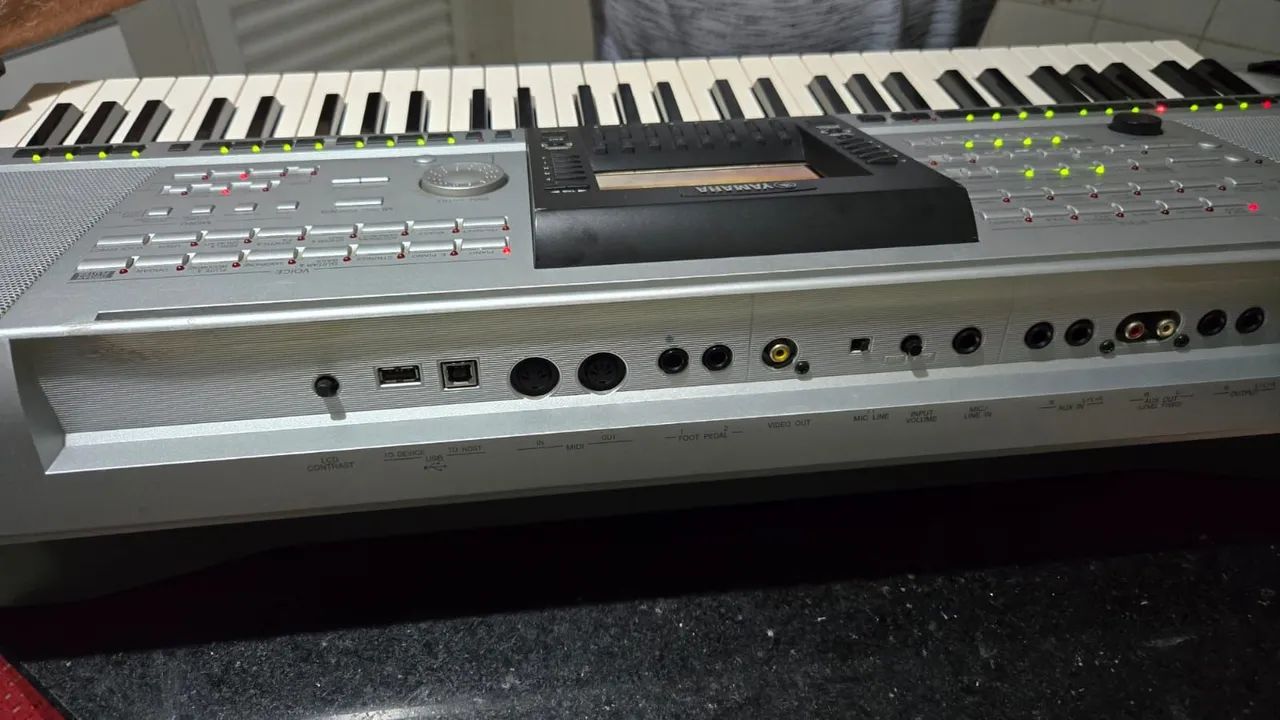 Teclado Yamaha PSR-3000 - Foto 5
