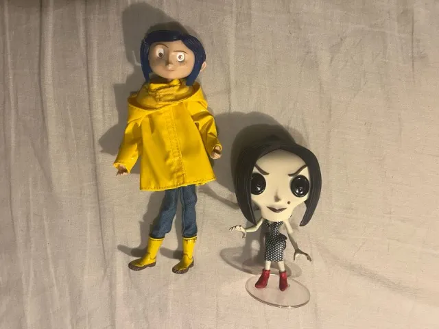 Coraline Neca Toys e Funko Mãe (The Other Mother)