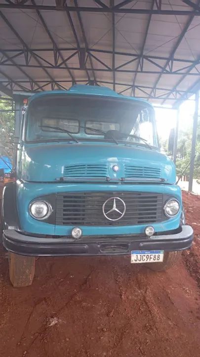 Caminhão modelo 1113