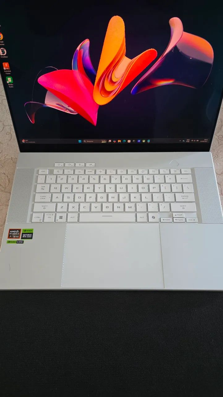 Notebook Gamer Asus ROG Zephyrus G16 - Foto 4
