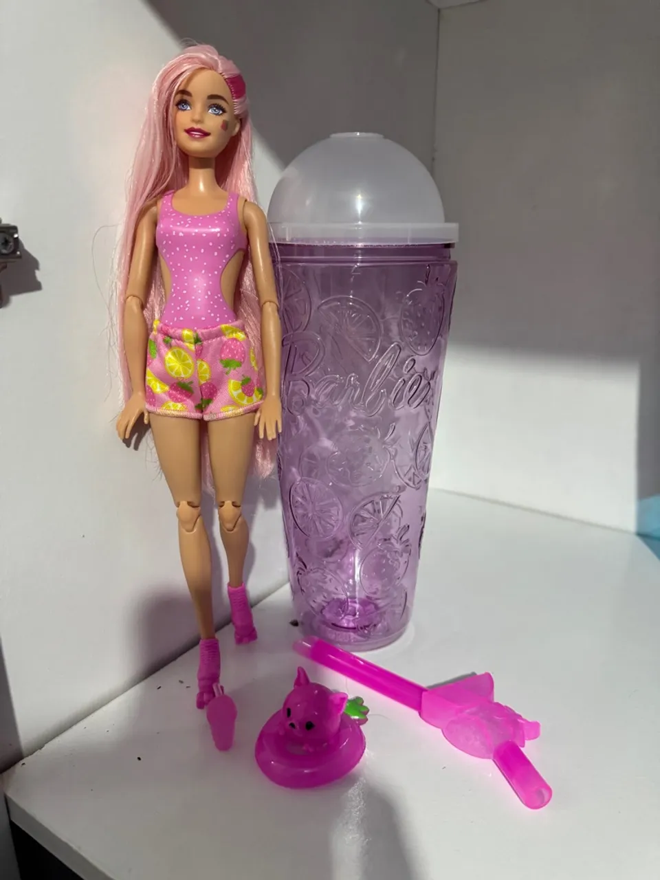 Barbie Pop Reveal morango