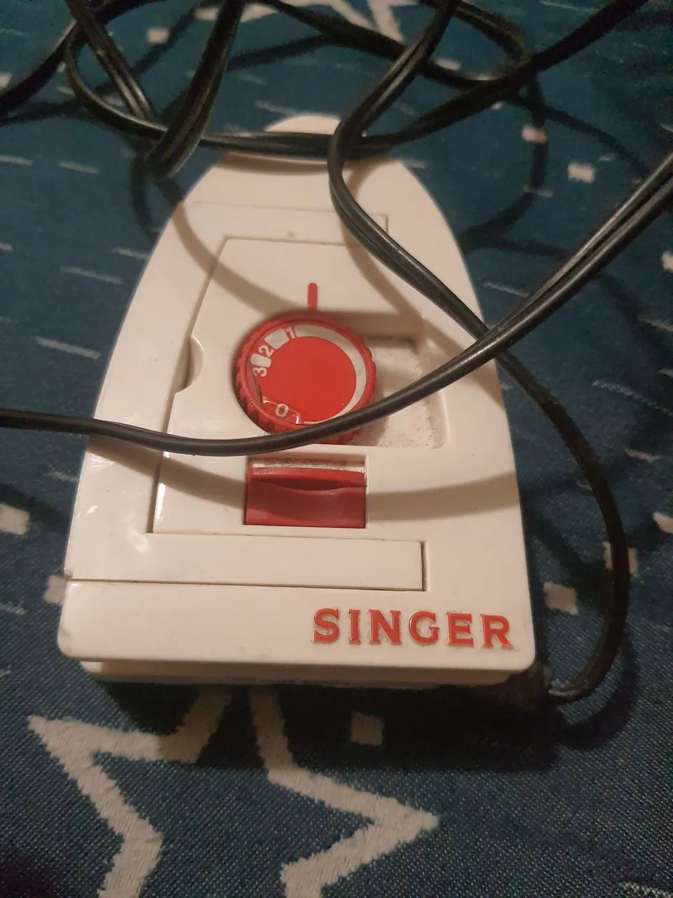 Mini ferro de passar SINGER (viagem)