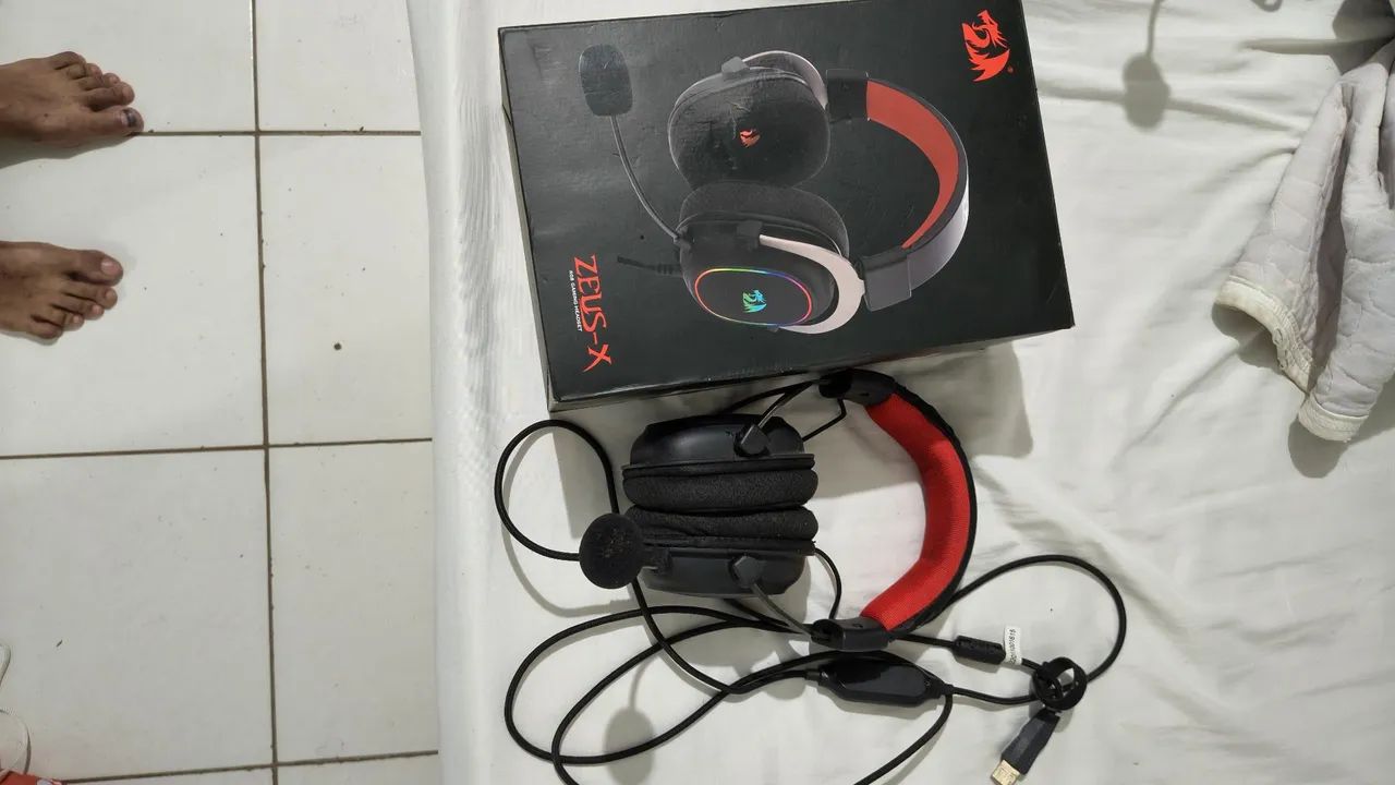 Headset Redragon Zeus