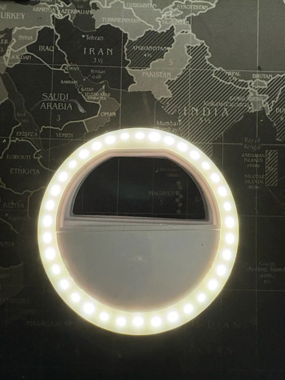 Ring light para celular com 9 cm de diâmetro  - Foto 4