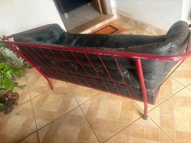 Sofá com base de ferro  - Foto 2