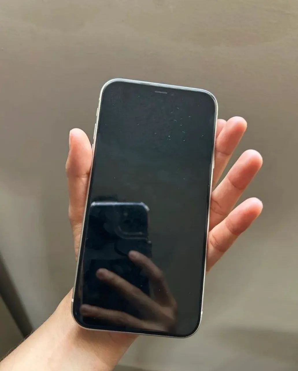 IPhone 11 Branco - Foto 2