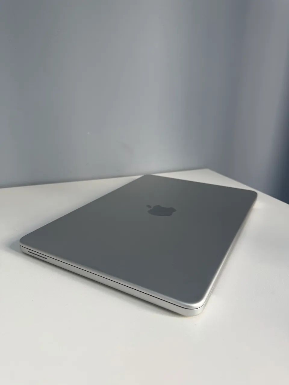 MACBOOK Neo 512GB, Nunca Usado, 1 ano garantia Apple - Notebooks