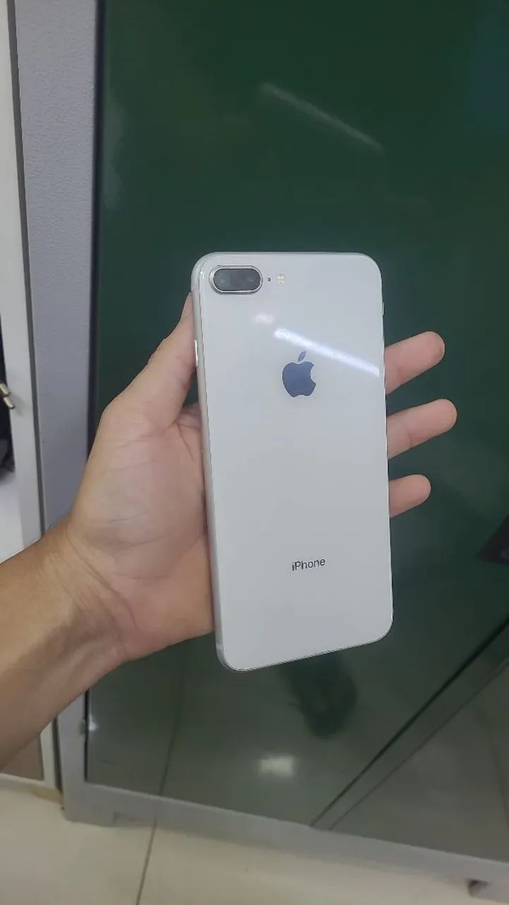 ? iPhone 8 Plus 64 GB - Foto 2