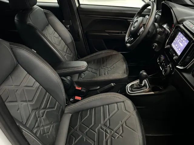 Fiat Strada Volcano 1.3 Flex 8V CD Aut. 2023 - Foto 5