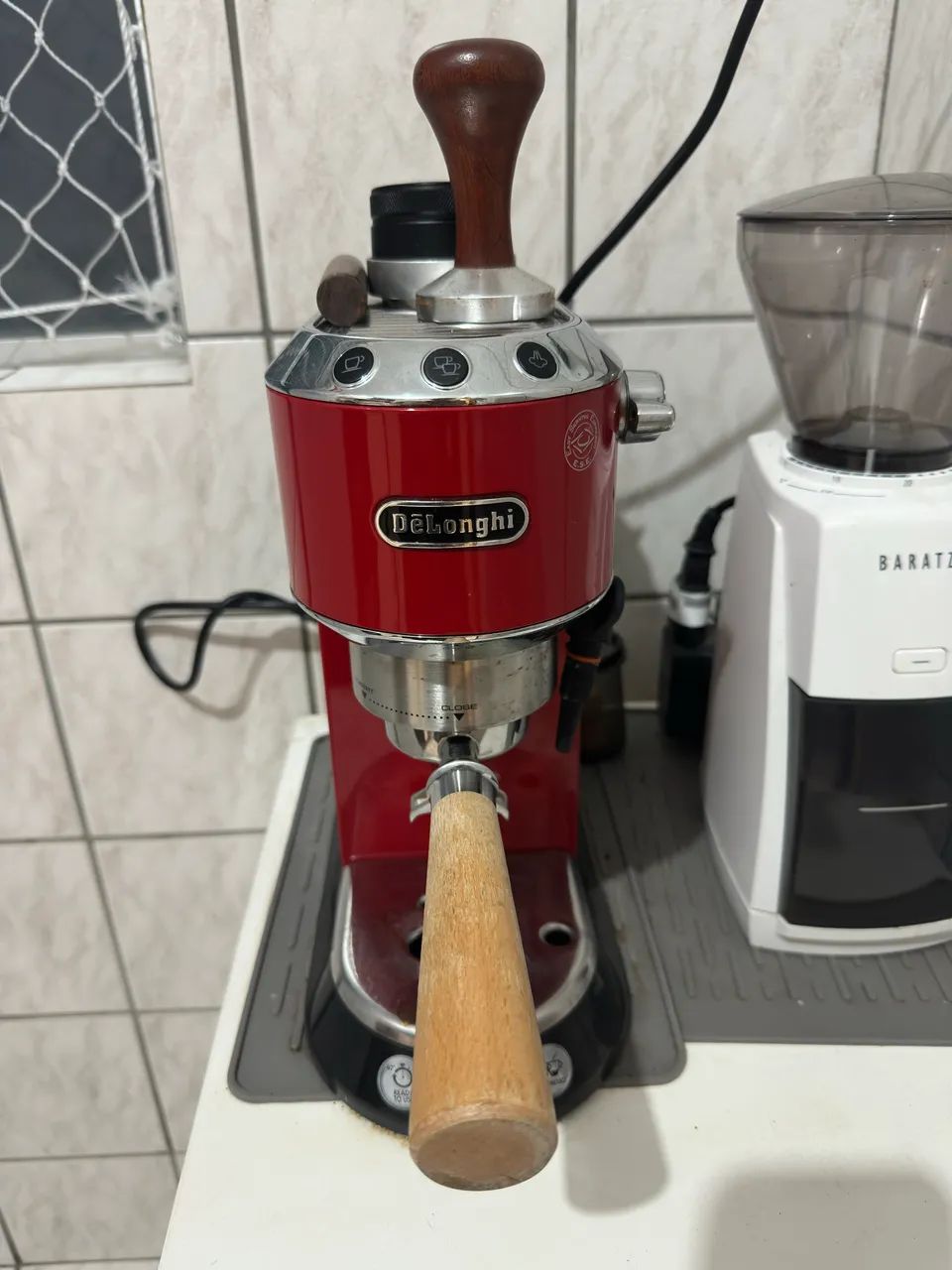 Cafeteira Espresso Delonghi Dedica - Foto 2