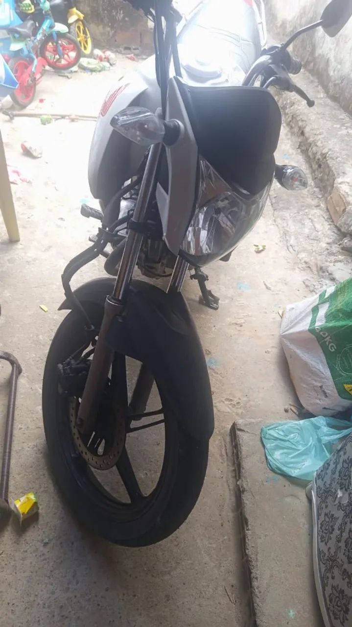 Vendo 150 tinta 2015 - Foto 2