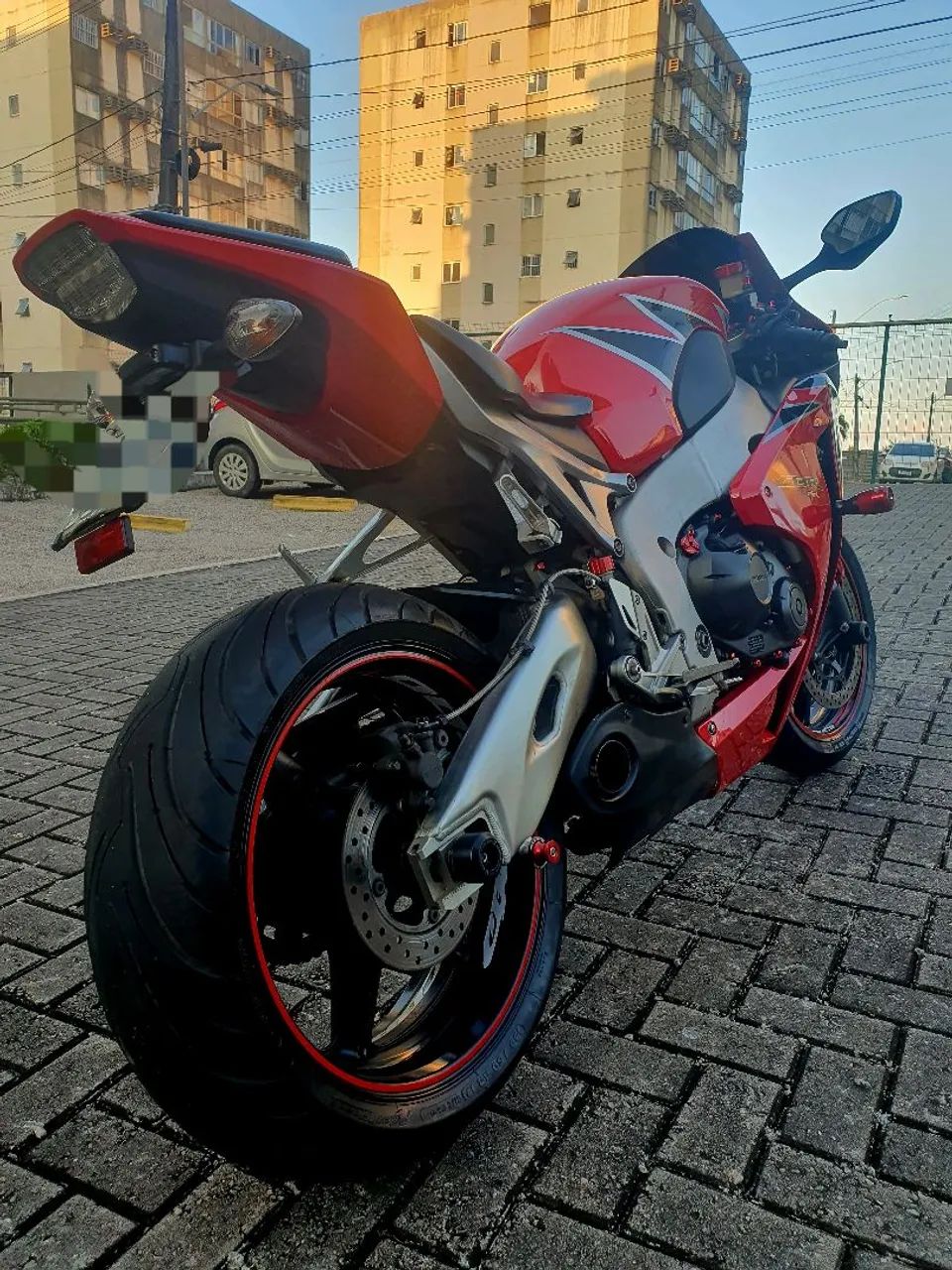 CBR 1000rr 14mil rodado  - Foto 2