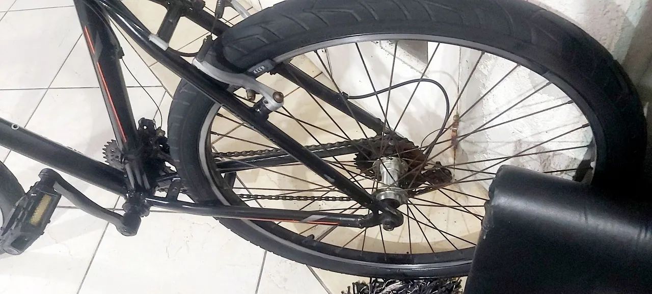 Bicicleta Aro 26 alumínio caloi  - Foto 3