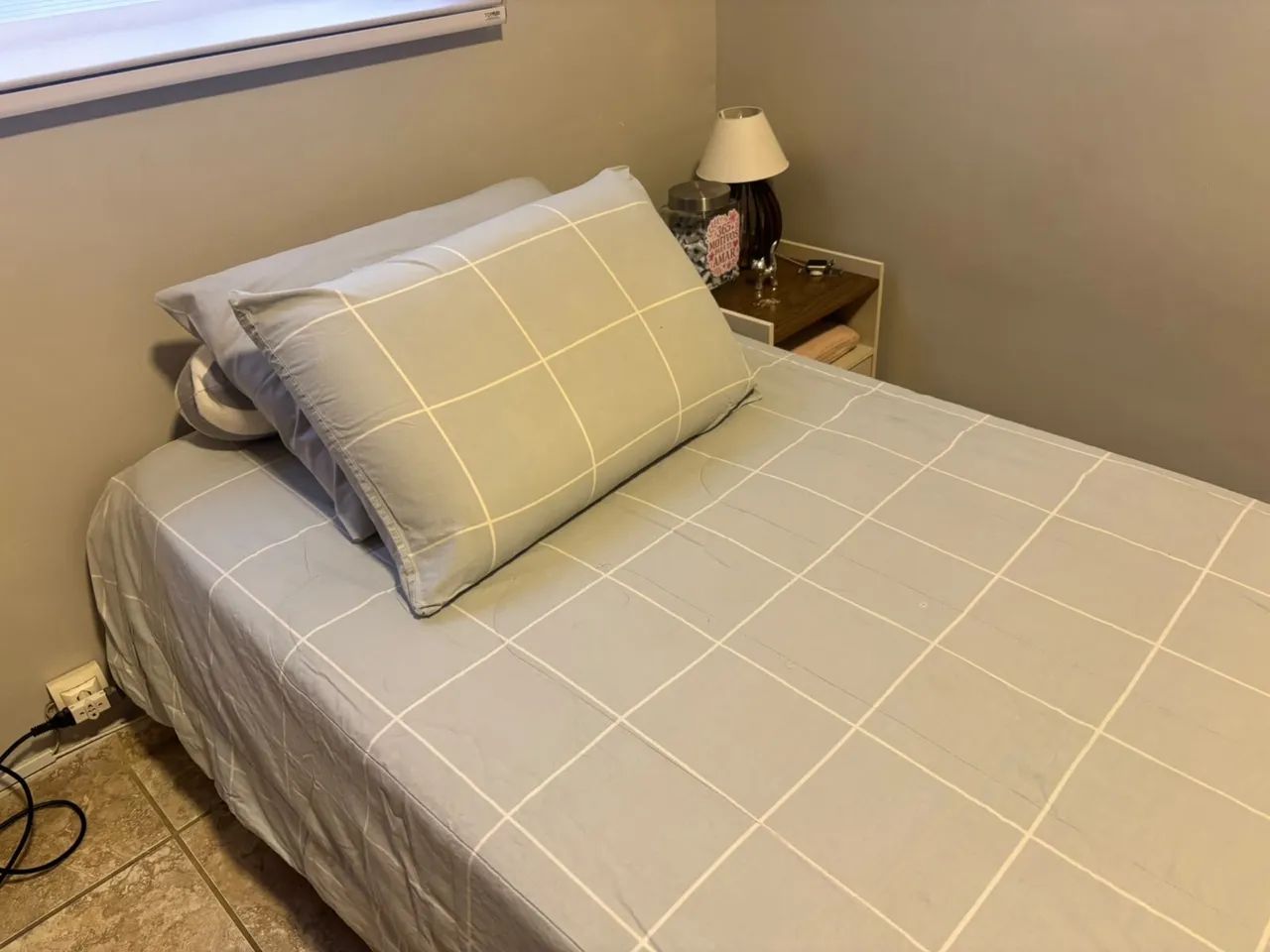 Cama Solteiro - Madeira Maciça  - Foto 3