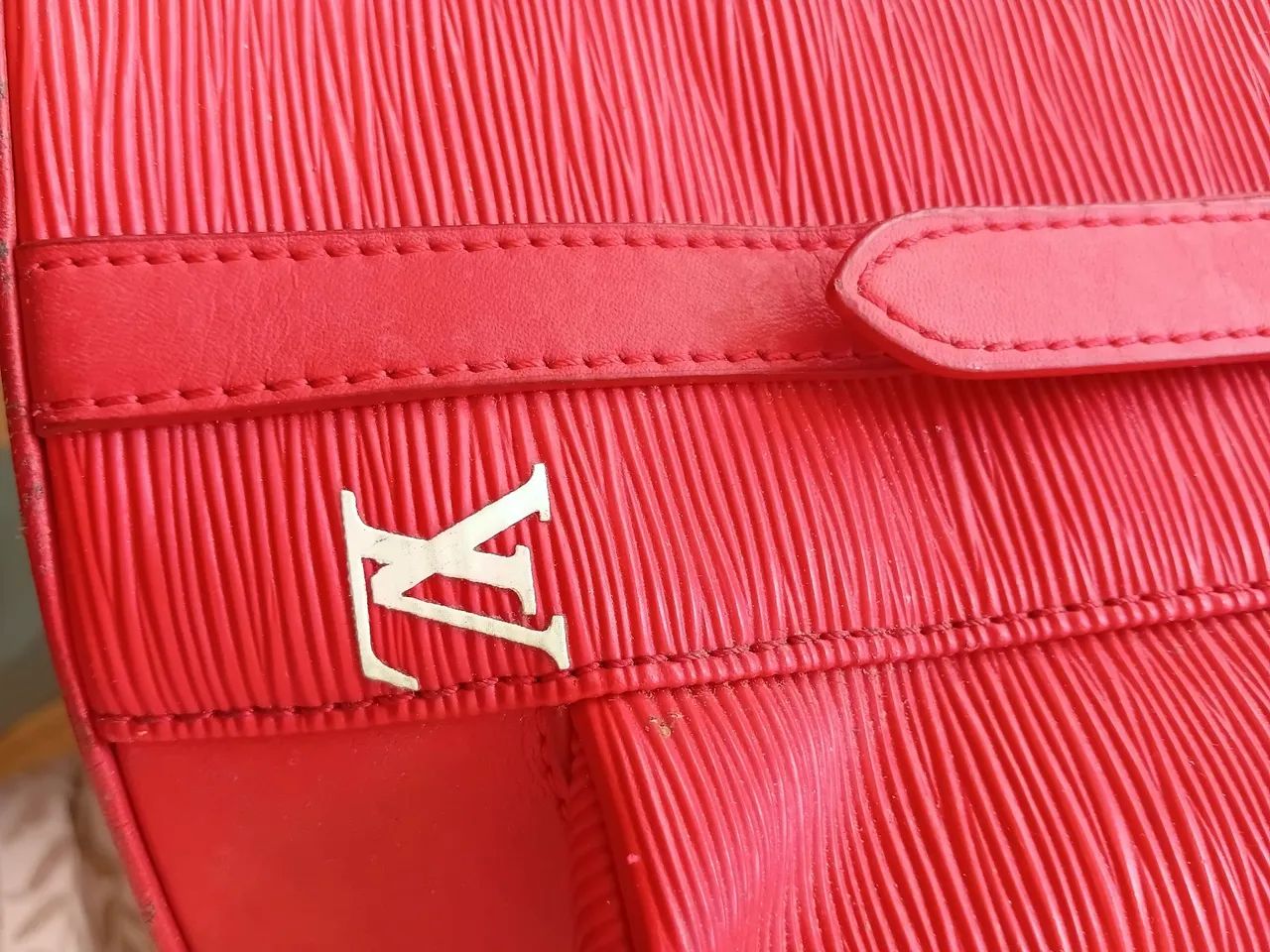 Mochila Louis Vuitton Supreme  - Foto 3