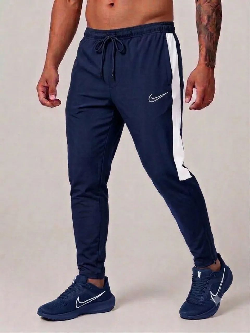 Calça Nike Dry fit 