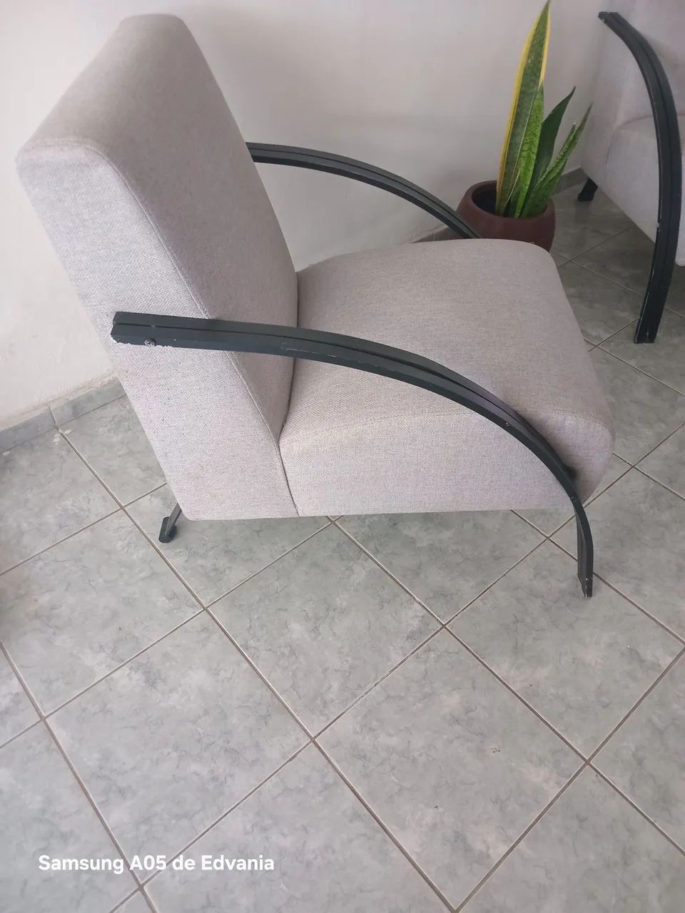 Poltrona conservada aceito cart ão 400  as duas.  - Foto 2