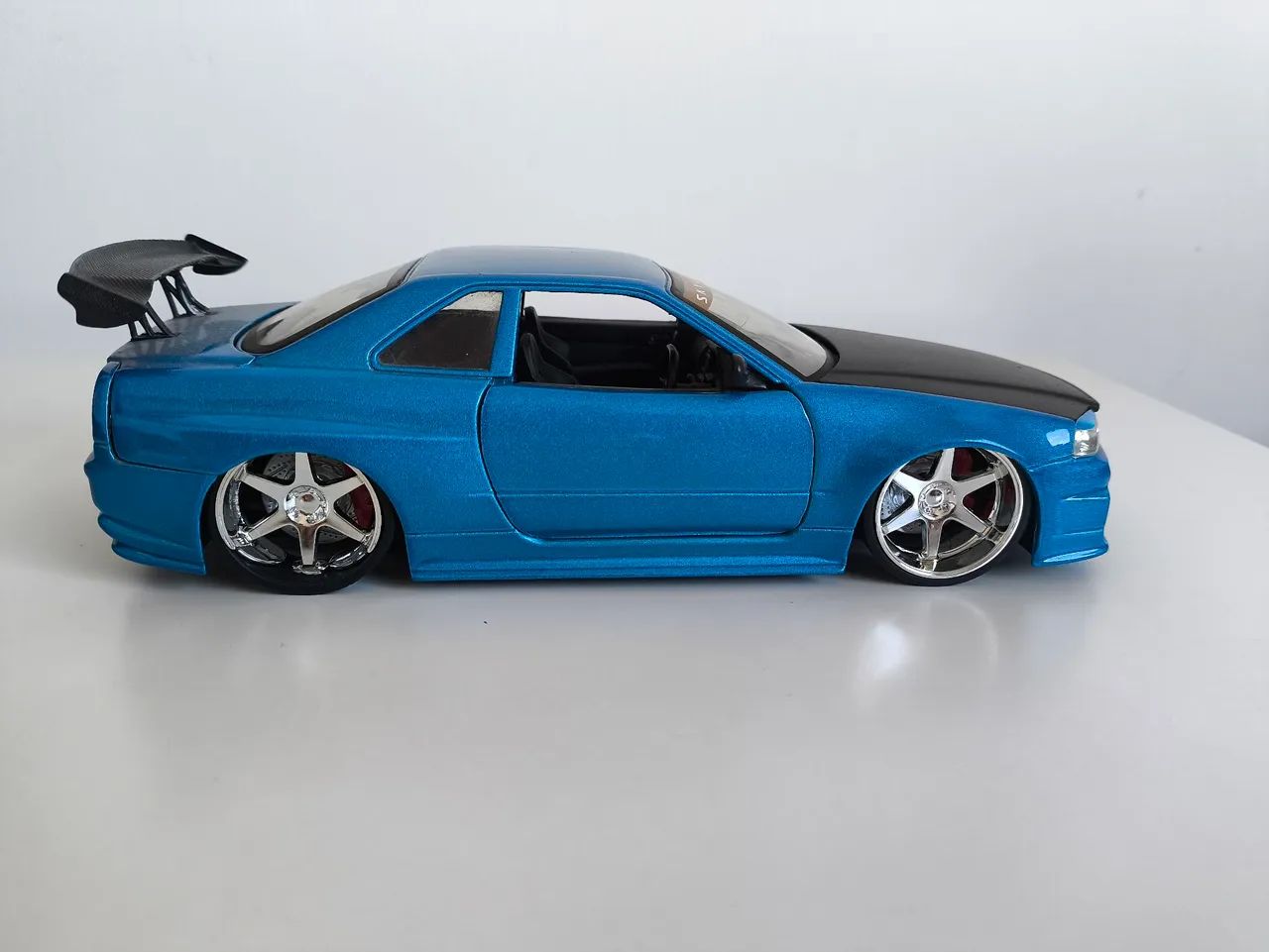 Skyline R34 1/24 Jada Toys - Foto 4