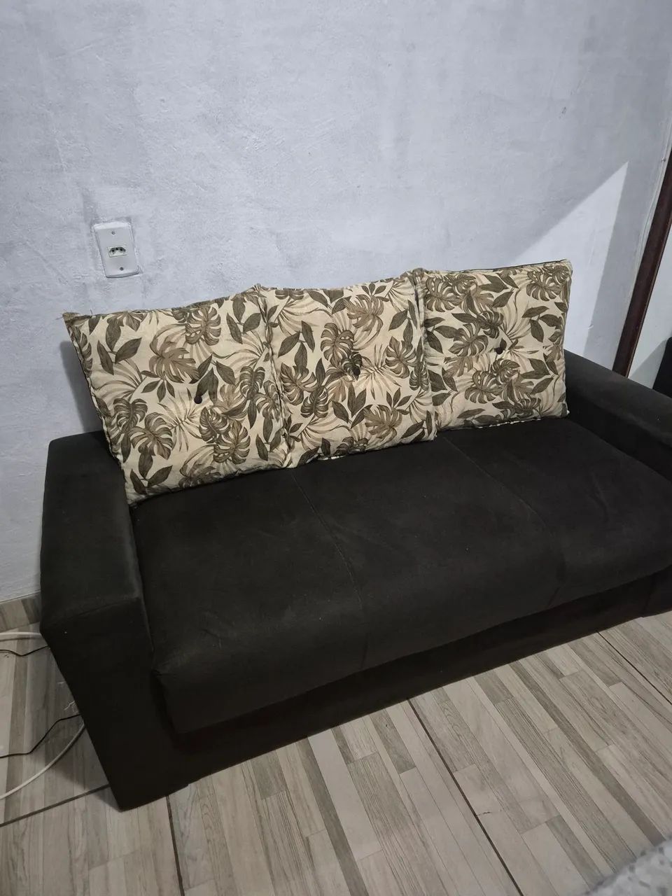 Sofá 3 lugares - Foto 2