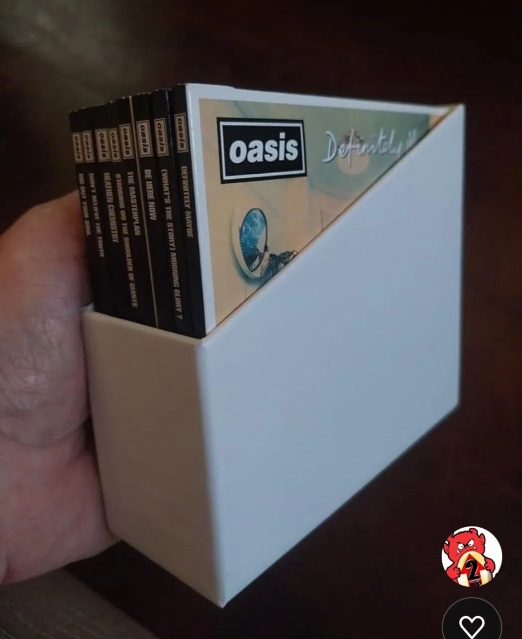 Oasis - Complete Studio Album Collection - Edição exclusiva com CDs dourados  - Foto 5