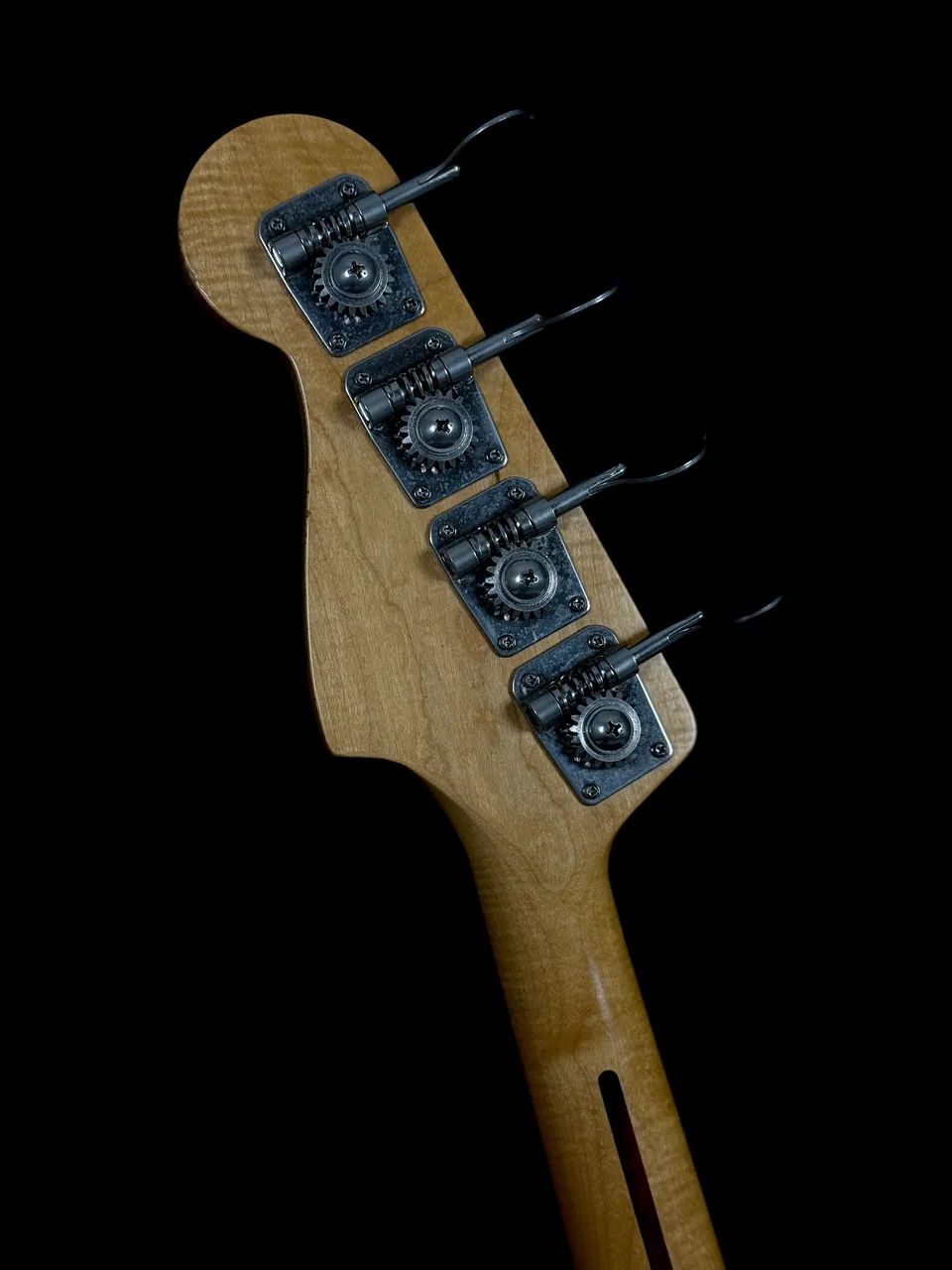 Baixo Fender Jazz Bass Japan 1994 - Foto 6