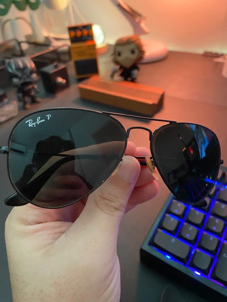 Óculos de Sol Ray-Ban Aviator Total Black com lentes polarizadas - Produto Original
